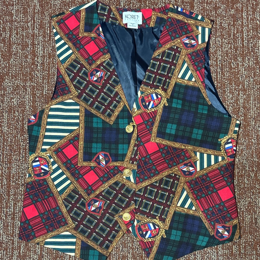 Plaid patchwork crest Vest 90’s preppy equestrian  vintage button front vest 10